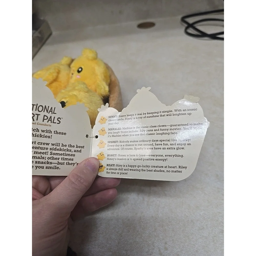 NWT Emotional Support Pals Yellow Adorable Chickies Squishy Plush‎ Stuffed Toy